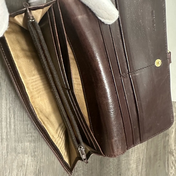 Chloe Dark Brown Leather Wallet - Picture 4 of 7